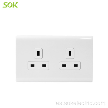 Tomacorrientes de pared británica de alta calidad 2Gang Socket Outlets